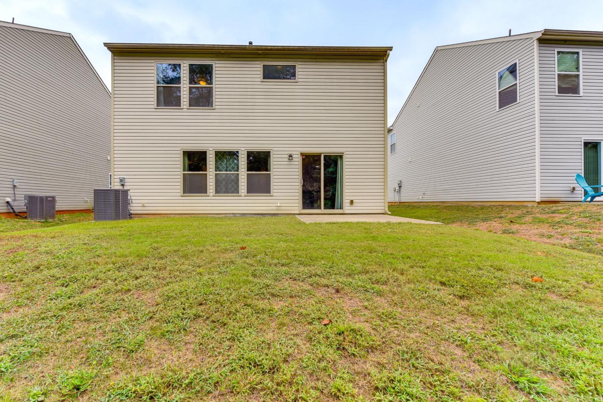 6 Mi To Uptown Charlotte Home With Yard! Exterior photo